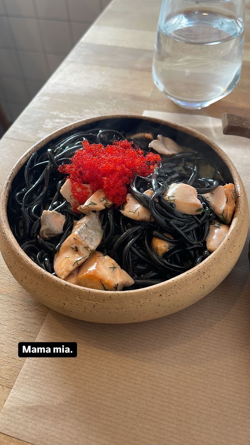 FISH MARKET - Photo 4