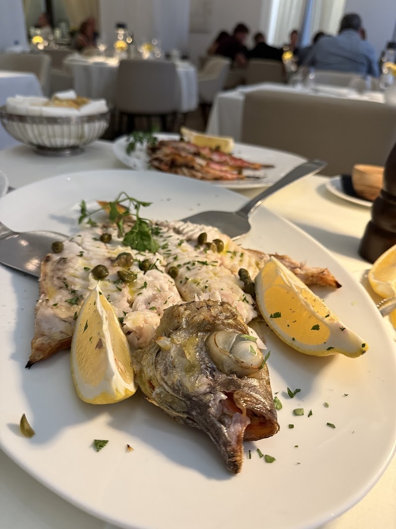 Milos Restaurant - Photo 4