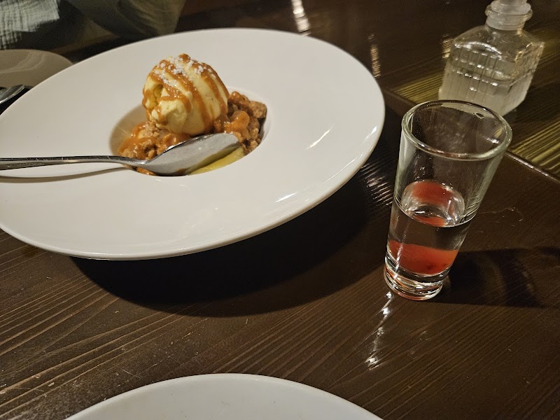 Agora Select - Photo 4