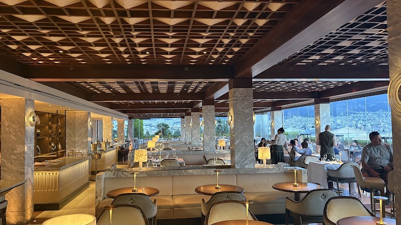 GB Roof Garden - Photo 2