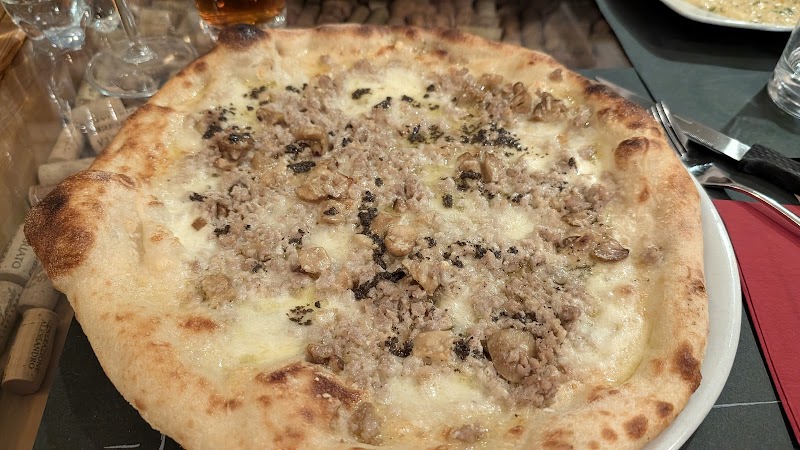 Pizzeria "Olio D'Oliva" - Photo 8