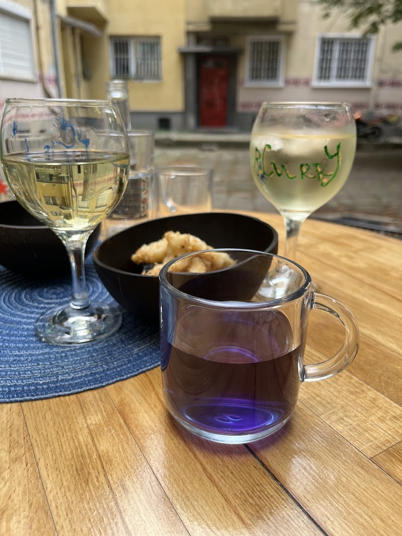 rCurry Sri Lankan Restaurant - Photo 7