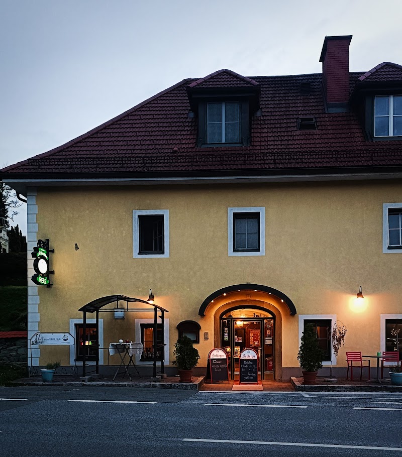 GASTHOF SCHLOSSWIRT - Photo 5