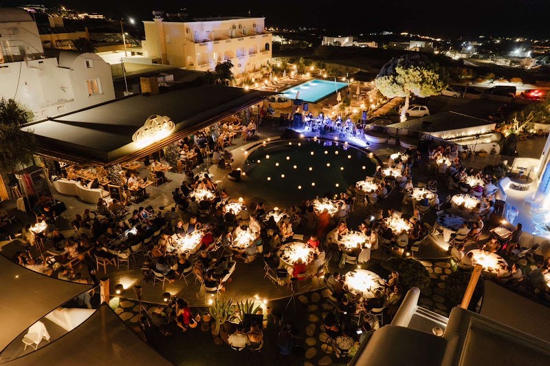 Katsaboo Bar Restaurant - Photo 3