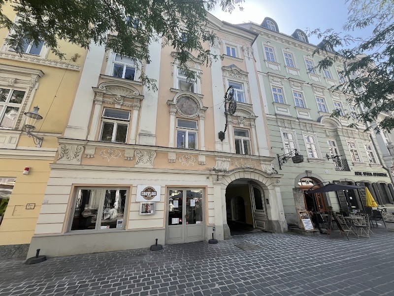 SOUVLAKI BAR - Photo 3