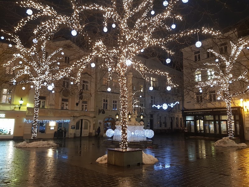 SOUVLAKI BAR - Photo 4