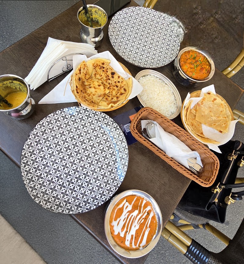 Indian Bistro - Photo 7