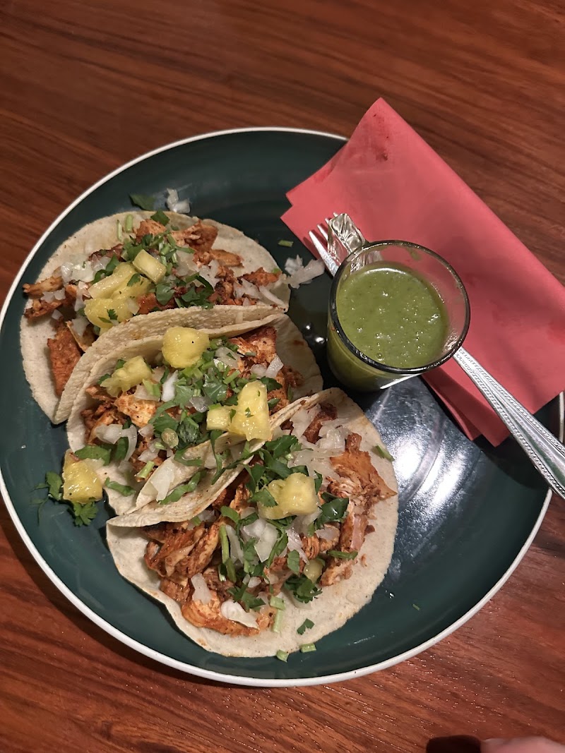 Cafe Valdes - Photo 2