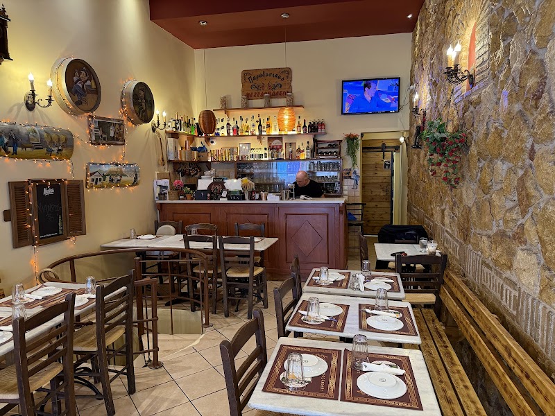 Maiandros Restaurant - Photo 2