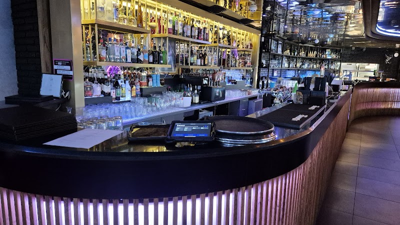 Why Montreux - Photo 5