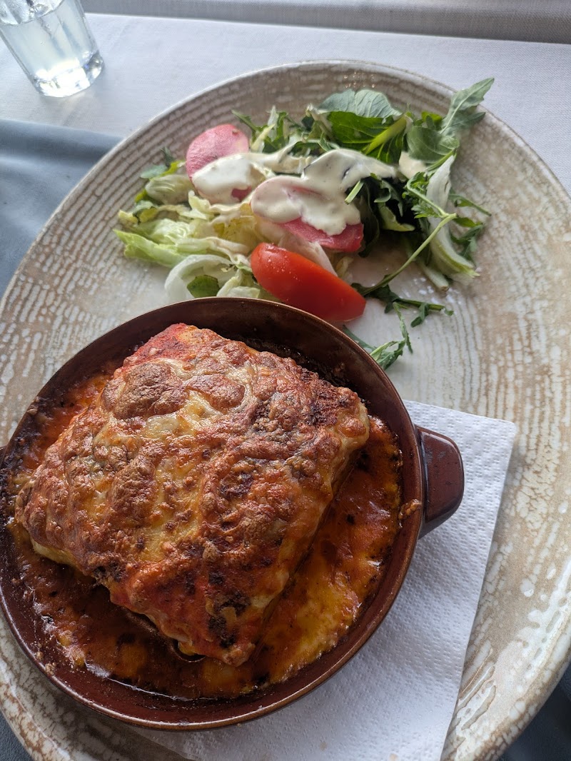 Johnny’s Greek Restaurant - Photo 4