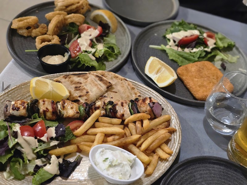 Johnny’s Greek Restaurant - Photo 2