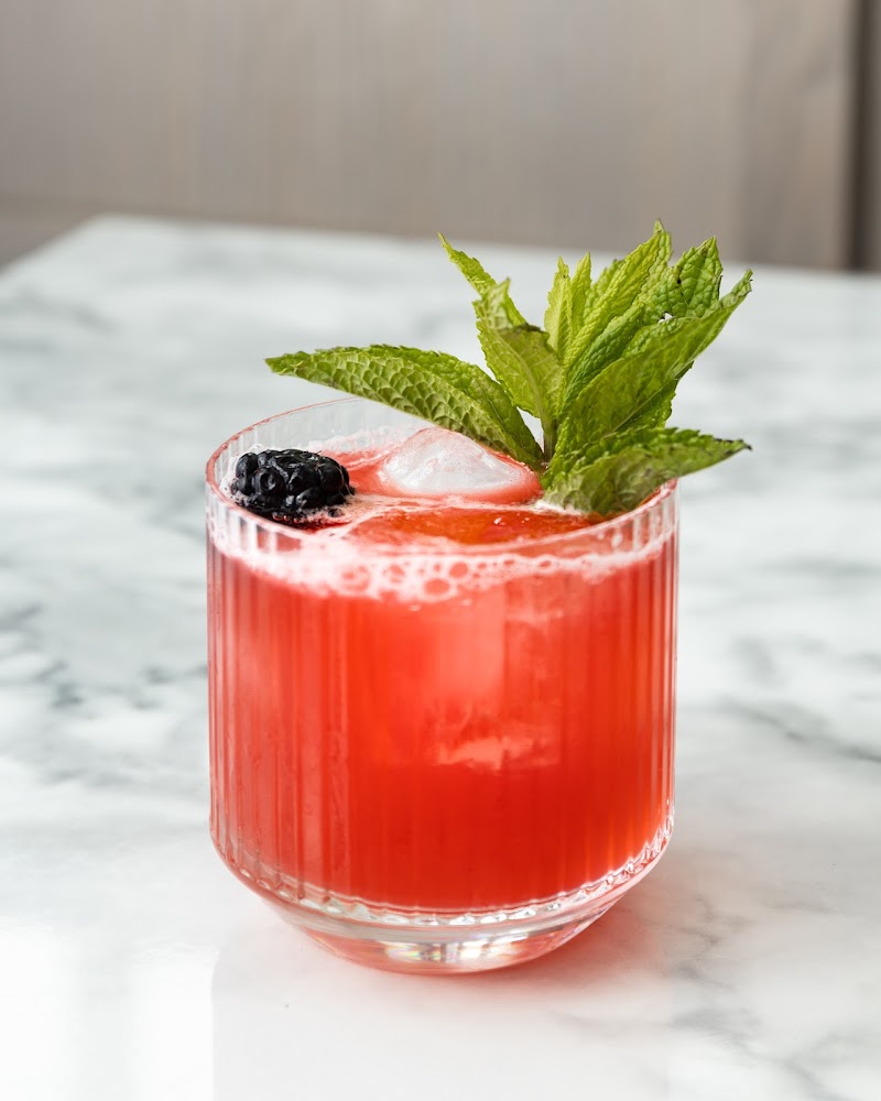 Ademán Gastrobar - Photo 2