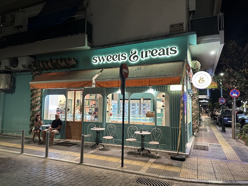 Sweets and Treats - Photo 4