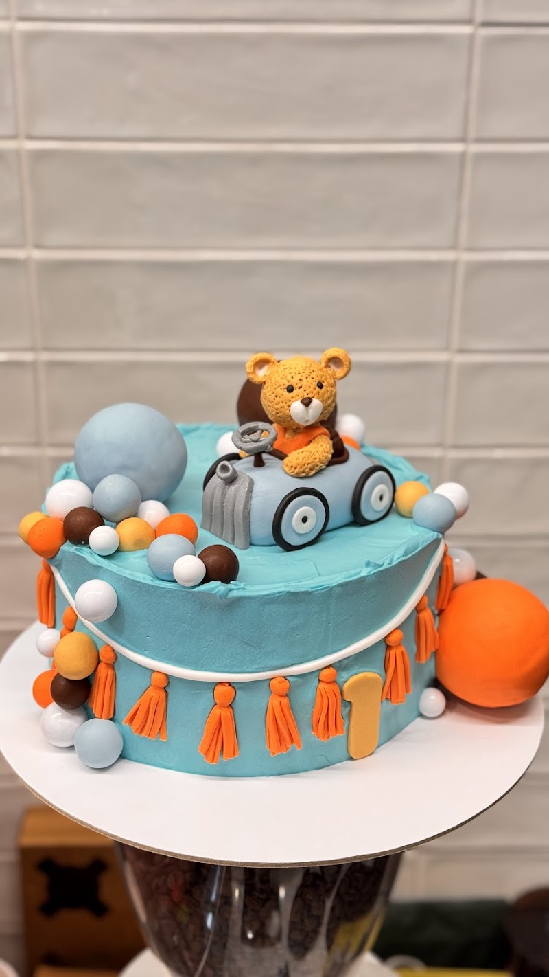 Sweets and Treats - Photo 2