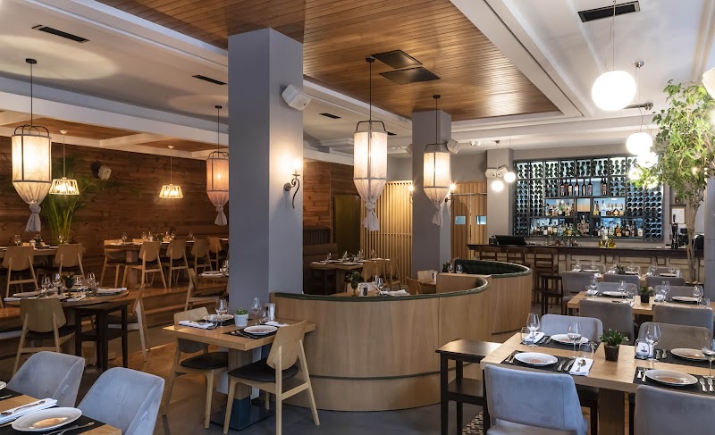 Three Little Pigs - Photo 1