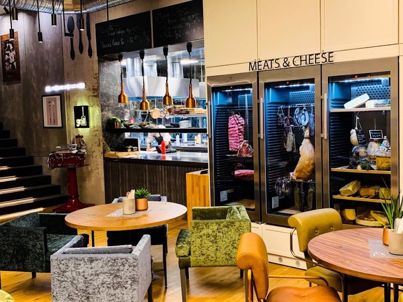 Constantinoff RestoBar - Photo 1