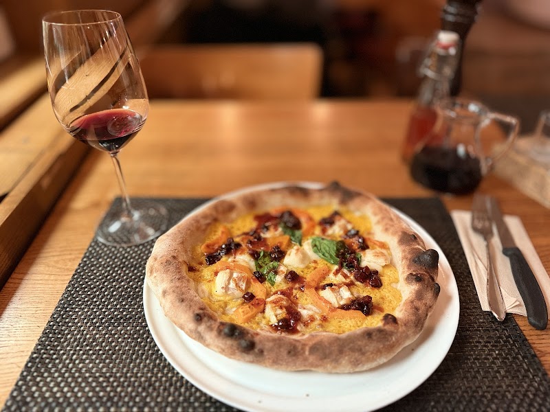 The North Wall Bar & Restaurant - Photo 3