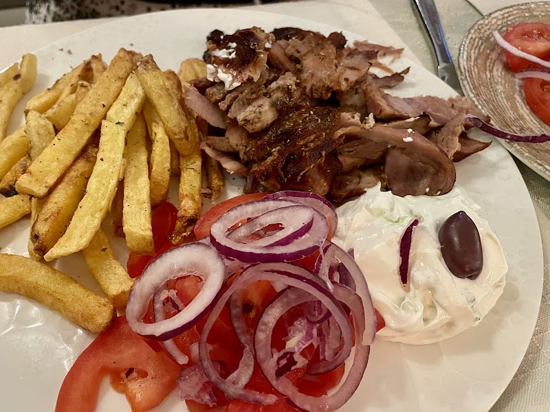 Odysseus Restaurant - Photo 4