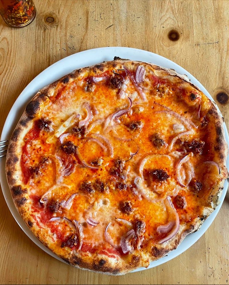 Pizzeria Ristorante Riccardo’s St.Moritz - Photo 2