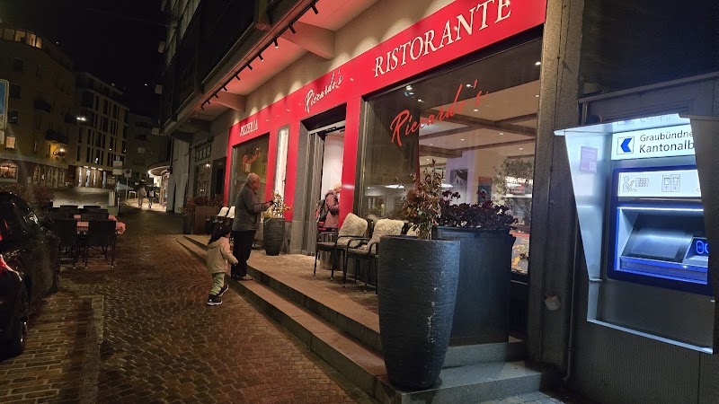 Pizzeria Ristorante Riccardo’s St.Moritz - Photo 5