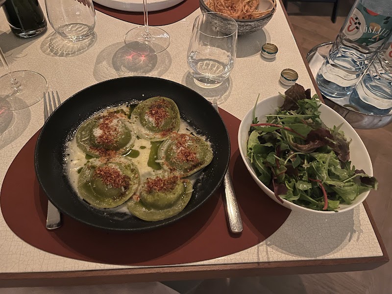 Veranda Brasserie & Bar - Photo 5