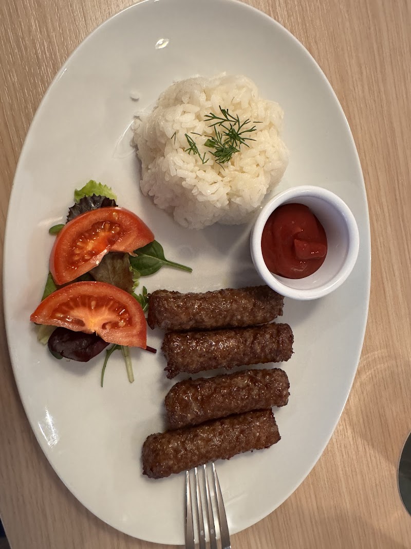 The Taste - Cafe Restaurant - Photo 2