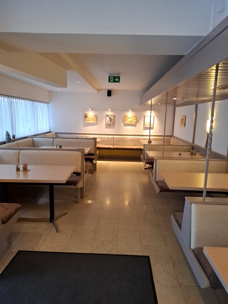 The Taste - Cafe Restaurant - Photo 5