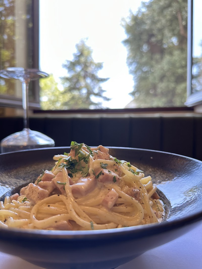 Balcon Makrinitsa - Lounge Cafe & Cuisine - Photo 4