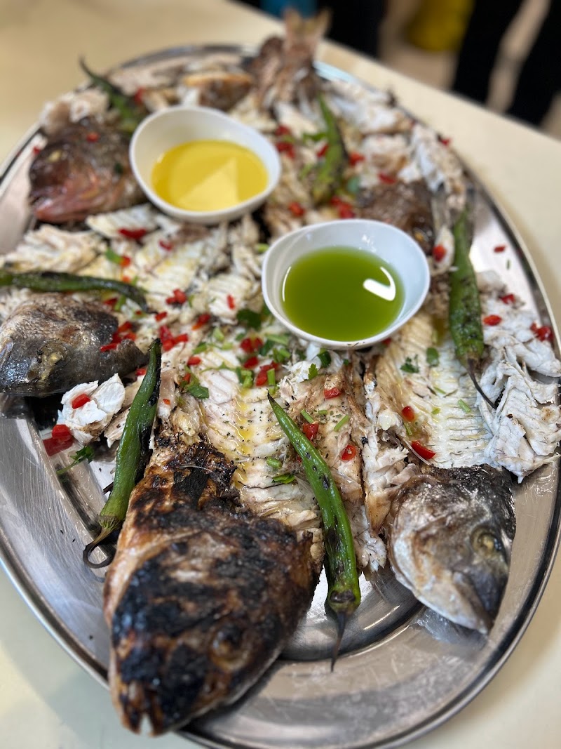 ΟΥΖΕΡΙ Ο ΠΑΠΑΔΗΣ ΜΠΟΤΣΑΡΗ - Βόλος - Εστιατόριο Βόλος,Καλύτερα θαλασσινά Βόλος,Μεζεδοπωλείο Βόλος,Ουζερί Βόλος,Μεζέδες Βόλος - Photo 2