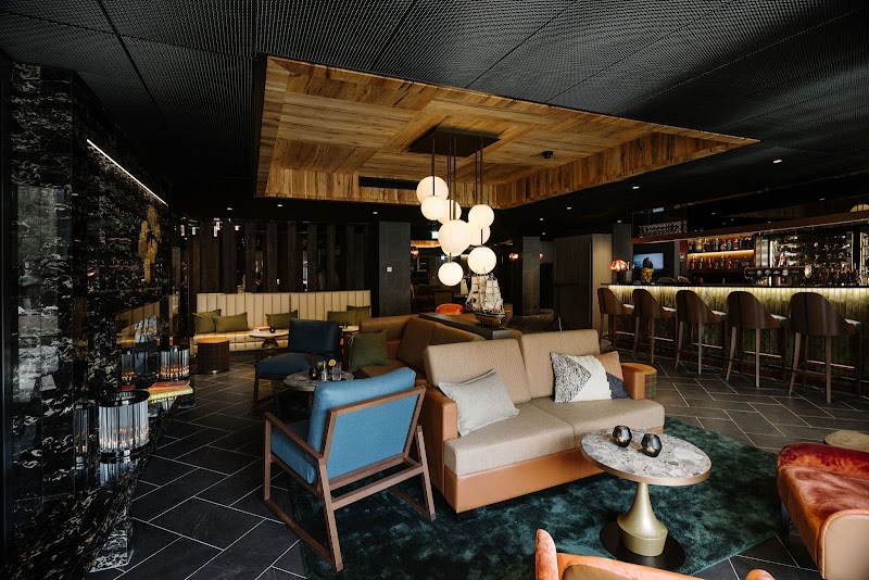 The Seven Spirits Bar - Bergwelt Grindelwald - Photo 1