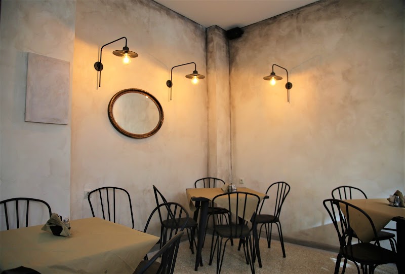 To Triantafyllo tis Nostimias - Photo 1