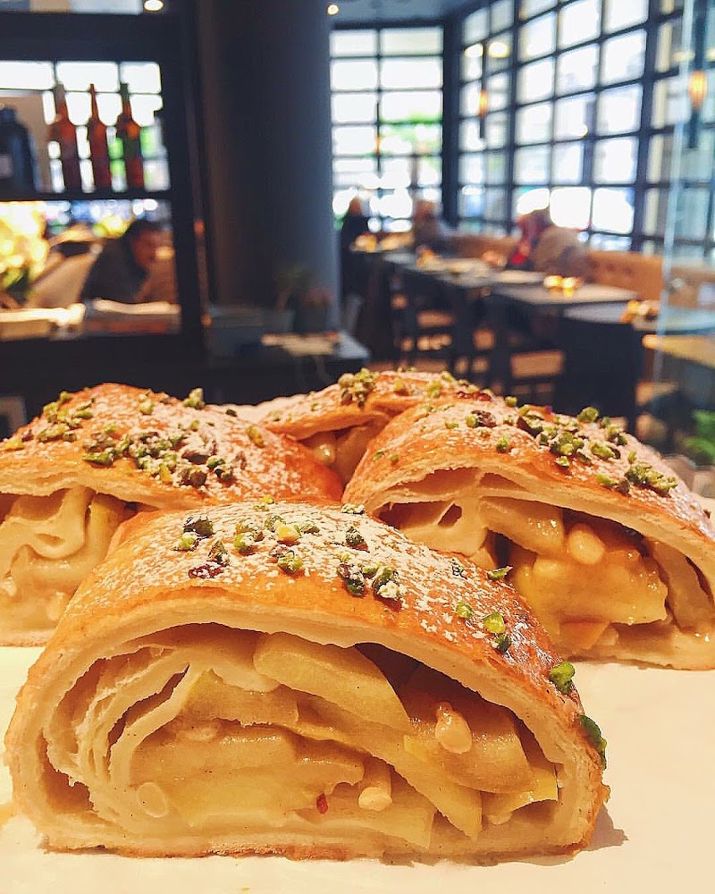 Vitti Restaurant & Cocktails - Photo 2