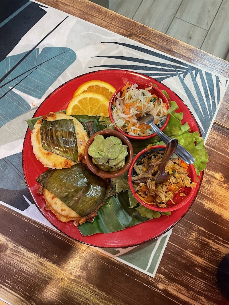 La Casita Bistro Tapasbar - Photo 2