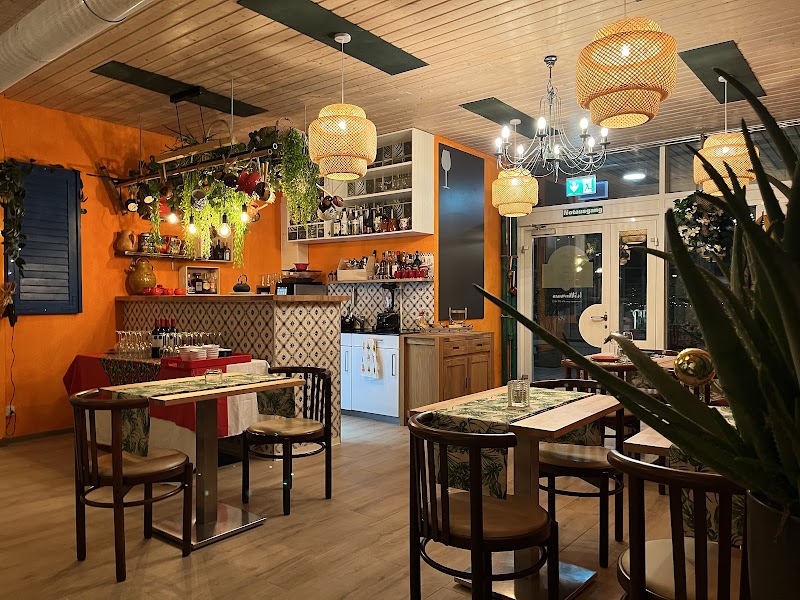 La Casita Bistro Tapasbar - Photo 1