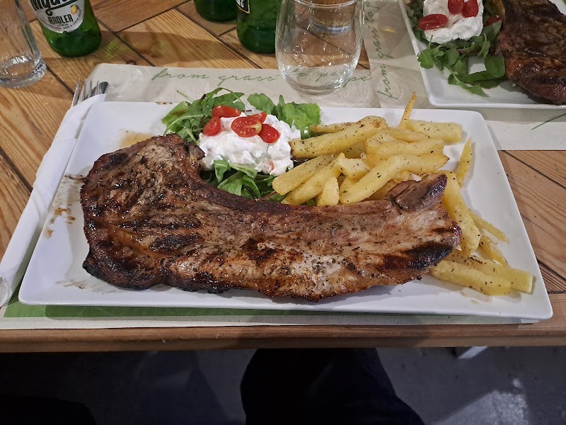 Salavantes - garden restaurant & bar - Photo 4