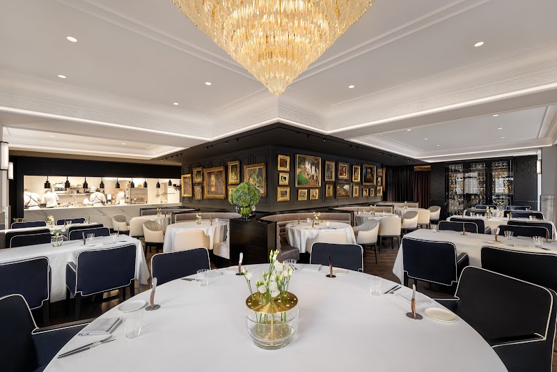 Glasswing Restaurant - Photo 8