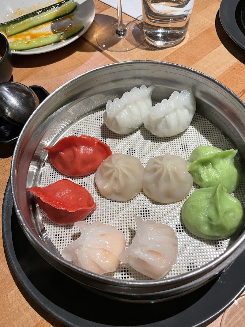 Mama Liu & Sons - Photo 5