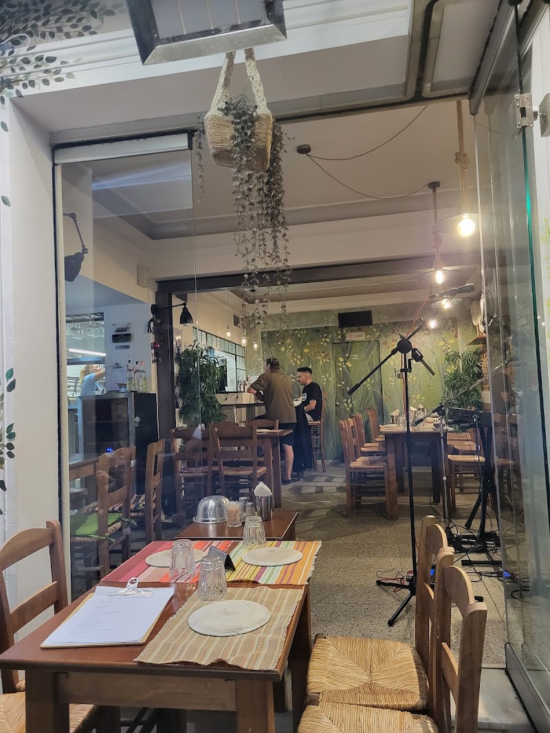 Μεζεδοπωλείο Βόλος Μπαρακούντα - Photo 4