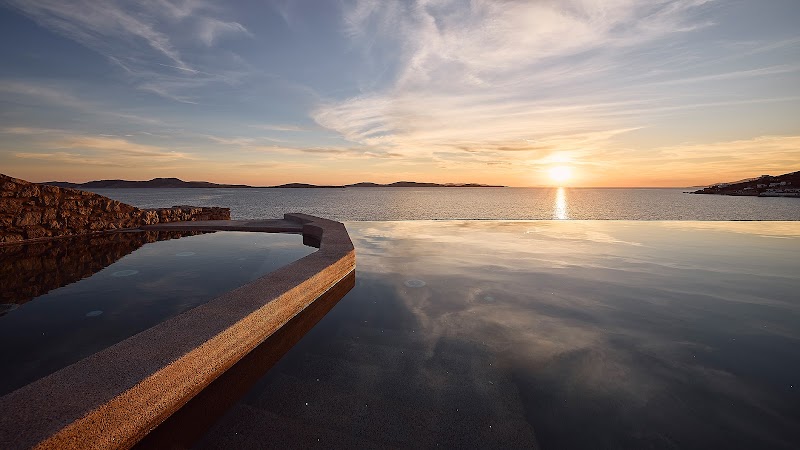 Sunset by Amazon Restaurant - Photo 3