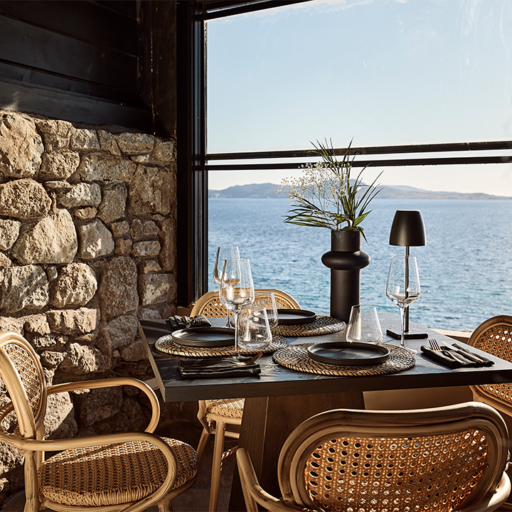 Sunset by Amazon Restaurant - Photo 1