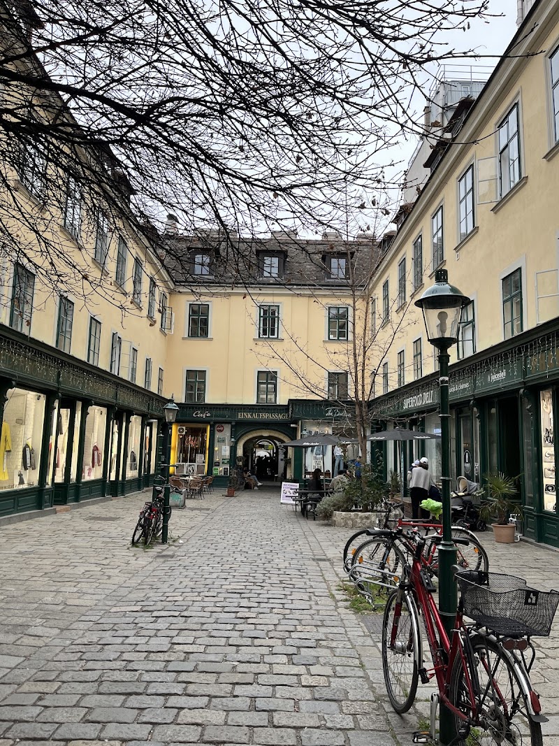 Secret Garden Café Restaurant - Photo 3