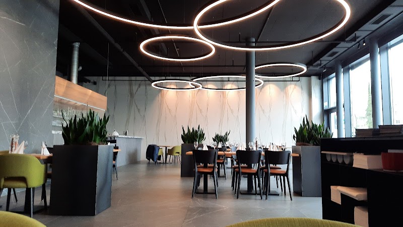 House of Grill - Photo 1