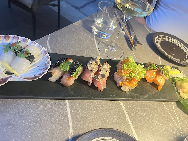 DiningRuhm - Photo 3