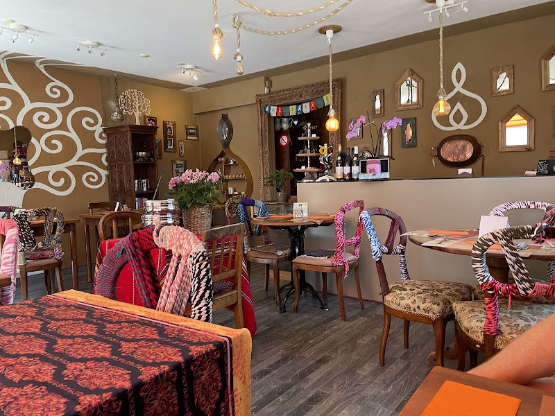 Ananda Café-Boutique - Photo 3