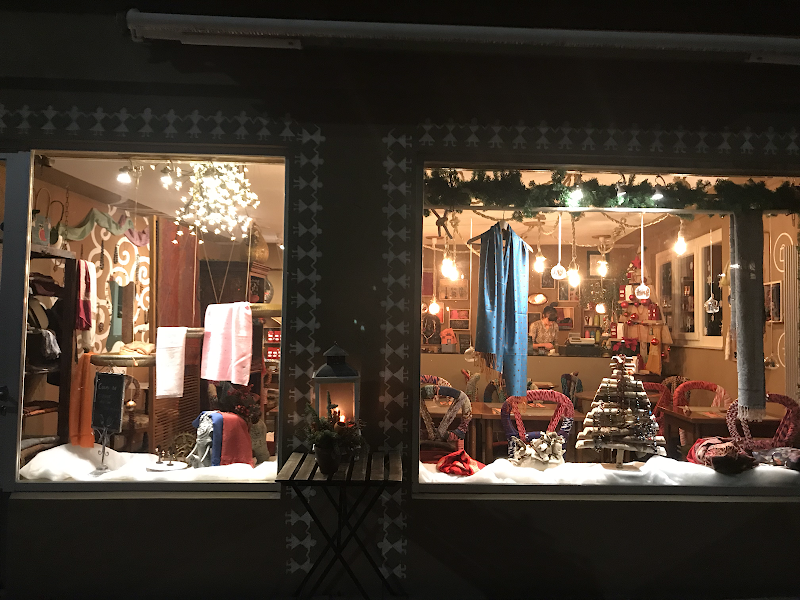 Ananda Café-Boutique - Photo 1