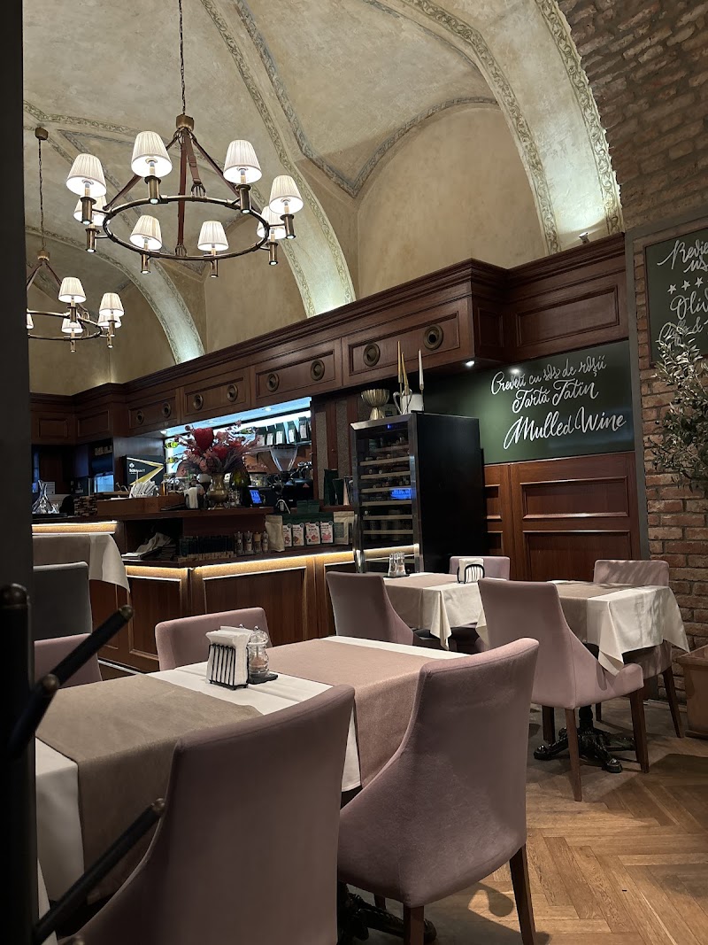 Olivo Bistro - Photo 6