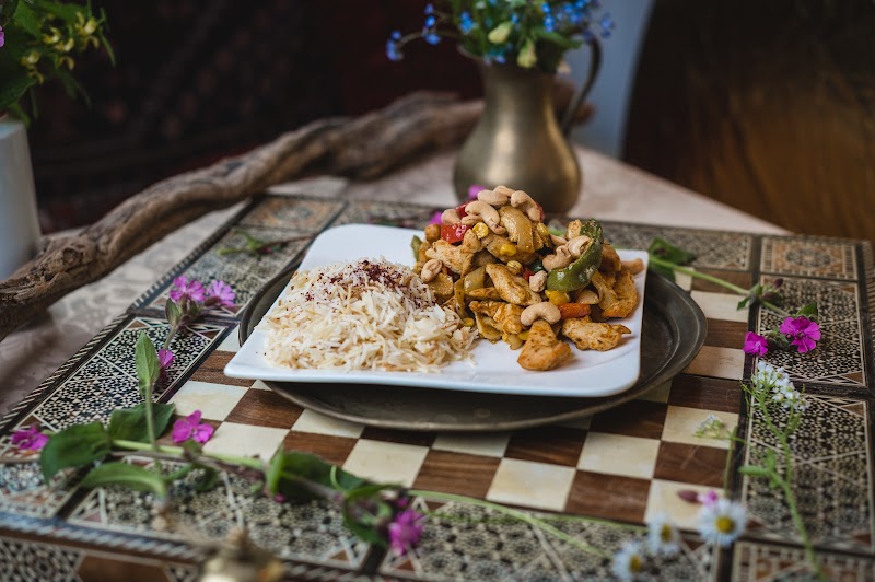 Kostbar Syriana - Photo 2