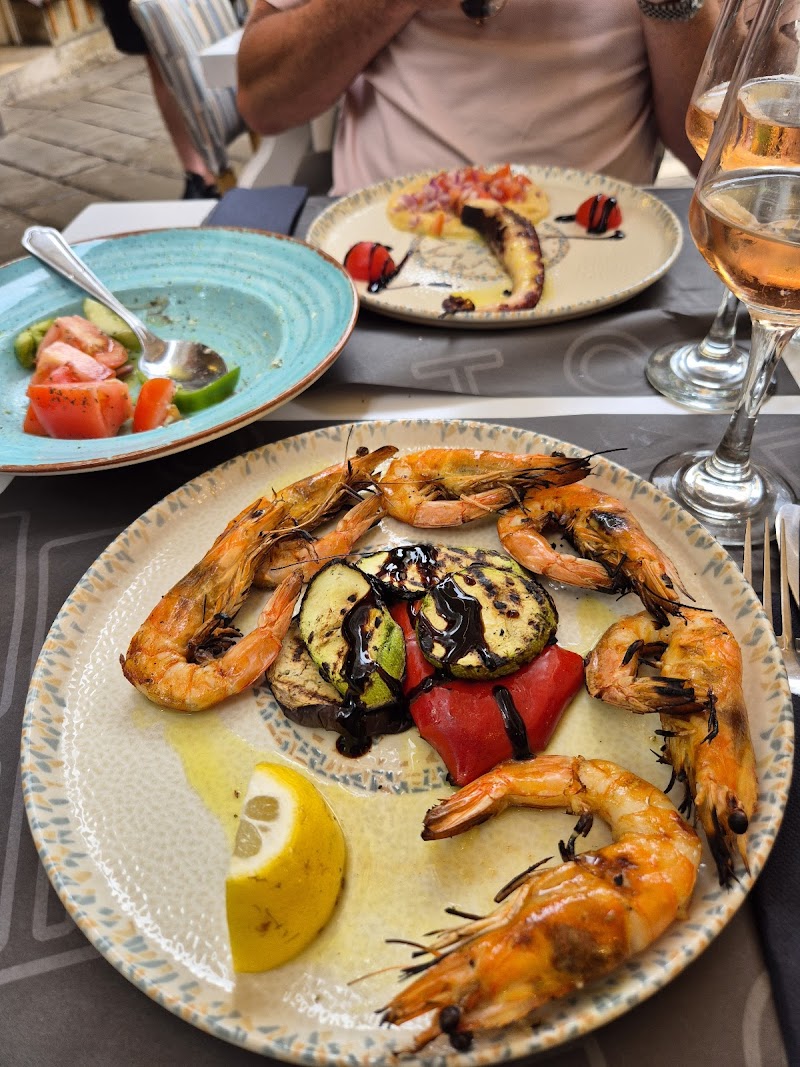 AgioLi Mediterranean Cuisine - Photo 5