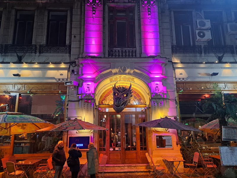 BAZAAR a place to Eat, Sip, Dance & Fall in love - Photo 7